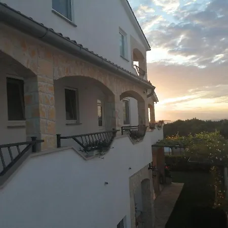 Apartamento Tina