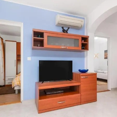 Tina Apartamento *