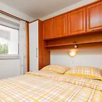 Tina Apartamento Pula