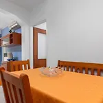 Tina Apartamento Pula