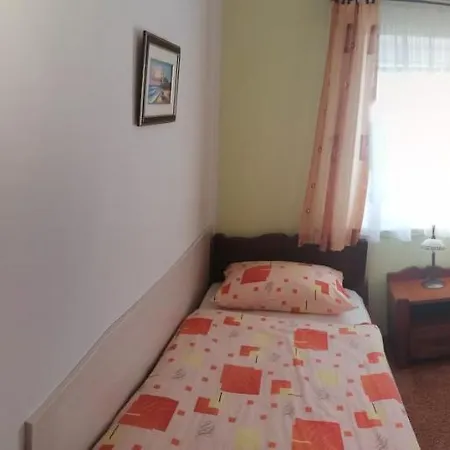 Apartment Tina