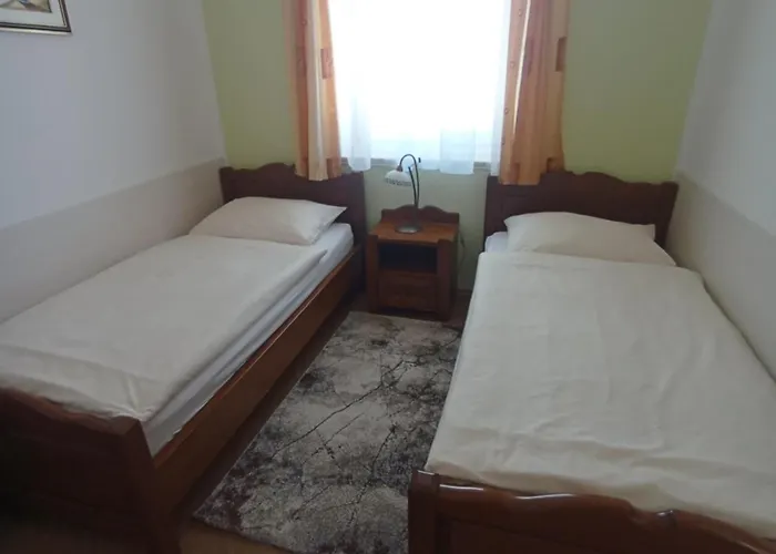 아파트 Tina 풀라